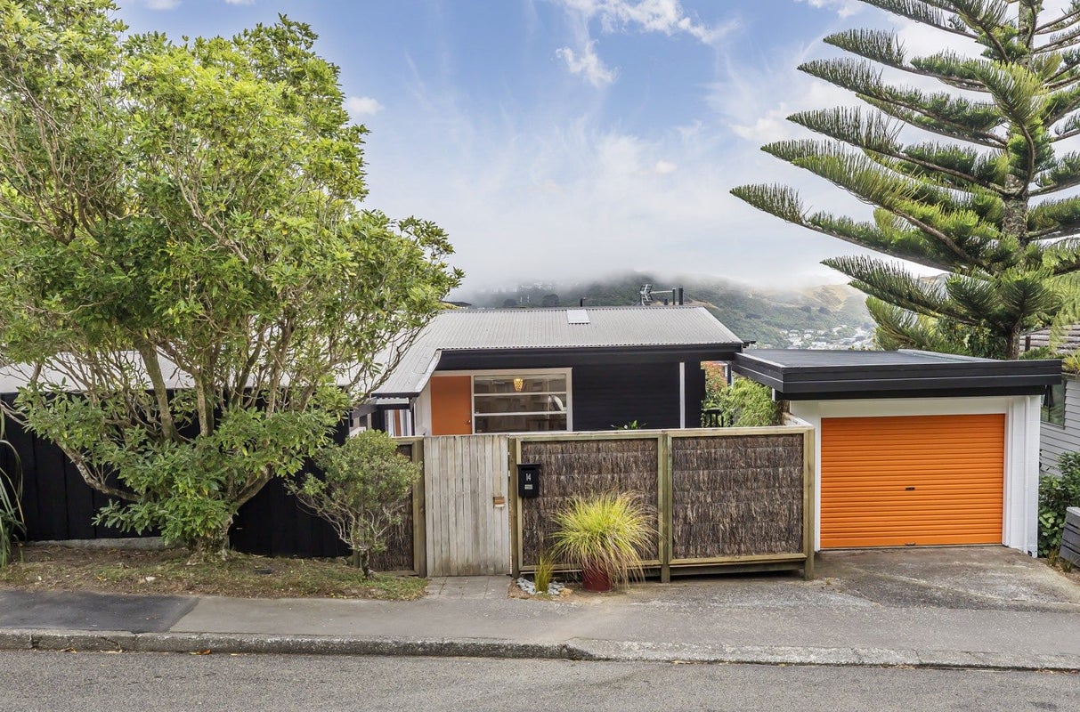 14 Shotter Street, Karori, Wellington - Carousel 2