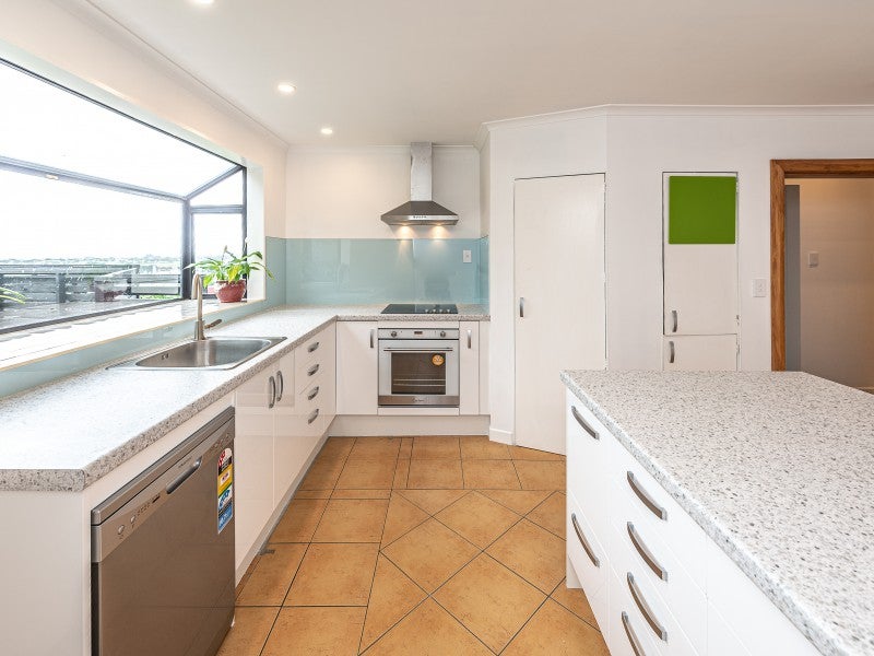 39 Hipango Terrace, Durie Hill, Whanganui - Carousel 2