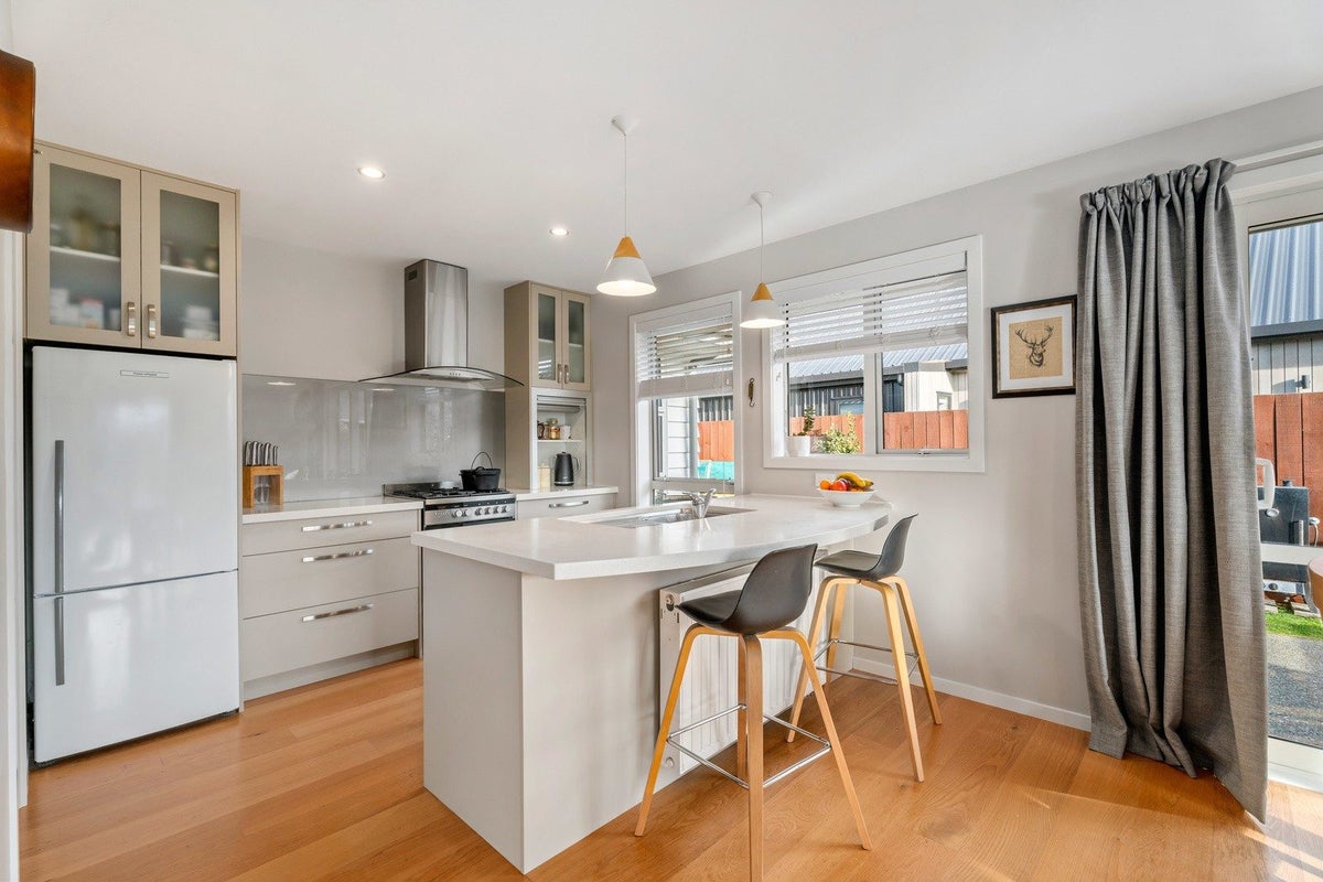 36 Risinghurst Terrace, Lower Shotover, Queenstown - Carousel 2