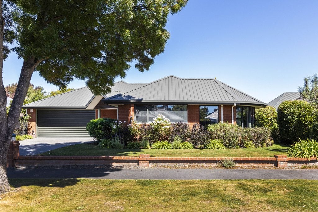 6 Berkshire Drive, Avonhead, Christchurch - Carousel 26