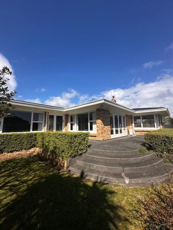 67B Clawton Street, Westown, New Plymouth - Carousel 1