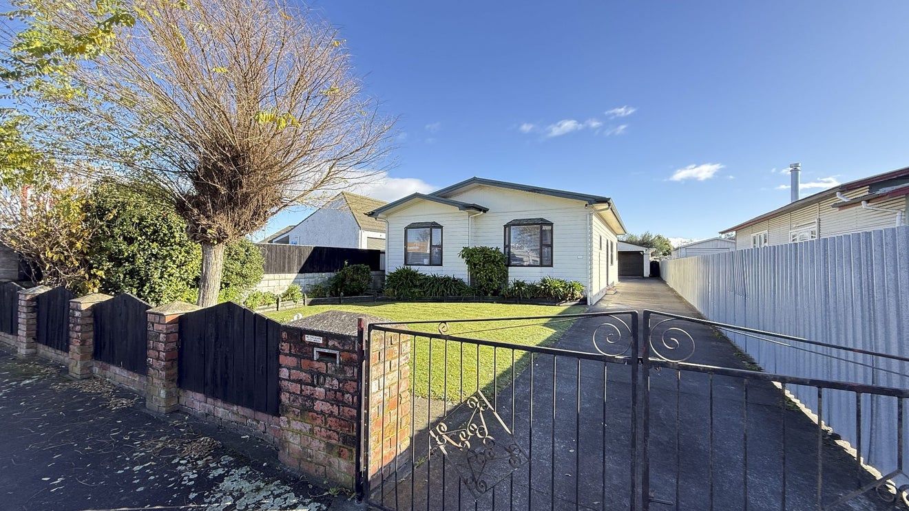 102 Allerton Street, Saint Leonards, Hastings - Carousel 1