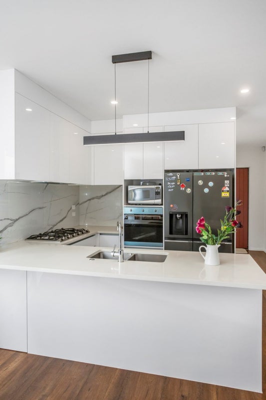 33 Hermitage Street, Flat Bush, Auckland - Carousel 1