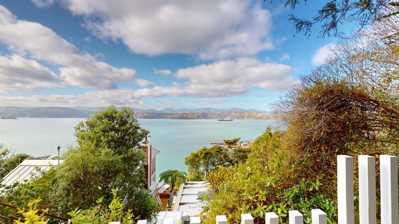 16 Napier Street, Karaka Bays, Wellington - Carousel 9