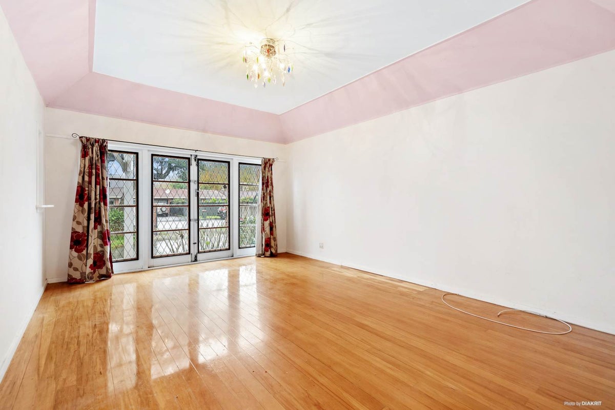 123 The Drive, Epsom, Auckland - Carousel 2