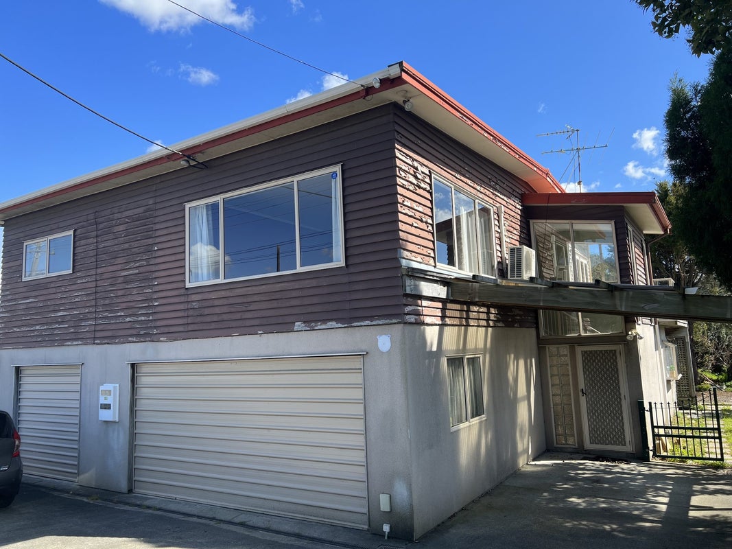 8 Bass Road, Albany, Auckland - Carousel 1