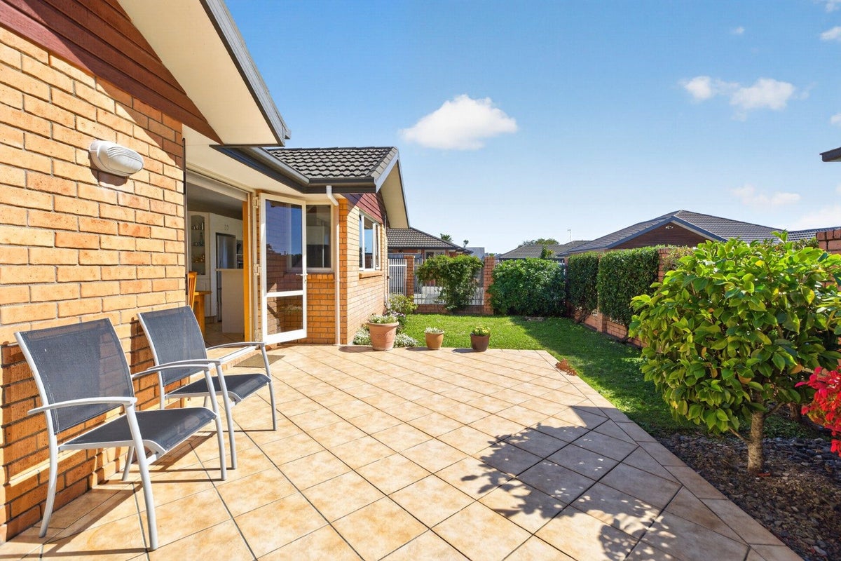 5 Albano Way, The Wood, Nelson - Carousel 2