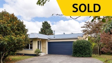 23 St Albans Avenue, Hokowhitu, Palmerston North - Carousel 1