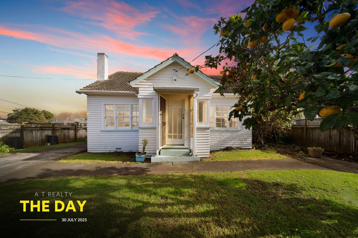 185 Richardson Road, Mount Albert, Auckland - Carousel 1