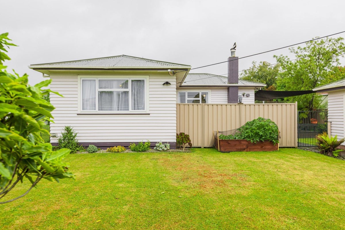 23 Eton Street, Taradale, Napier - Carousel 17