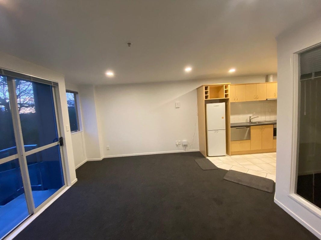 1C/127 Grafton Road, Grafton, Auckland - Carousel 2