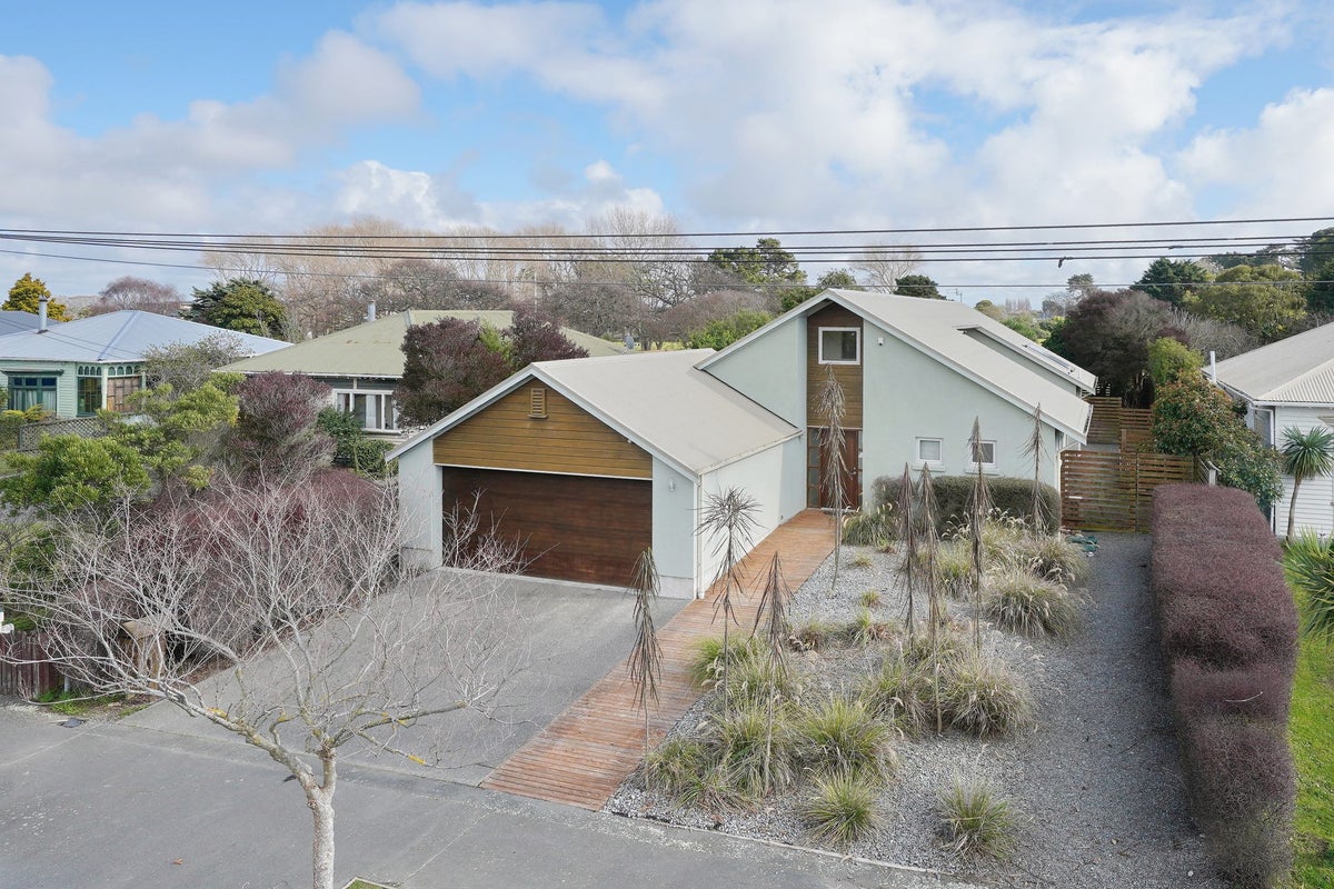 120 Lonsdale Street, New Brighton, Christchurch - Carousel 1
