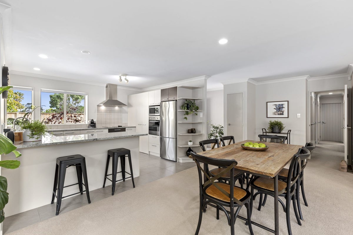 30A Sunkist Bay Road, Beachlands, Auckland - Carousel 33