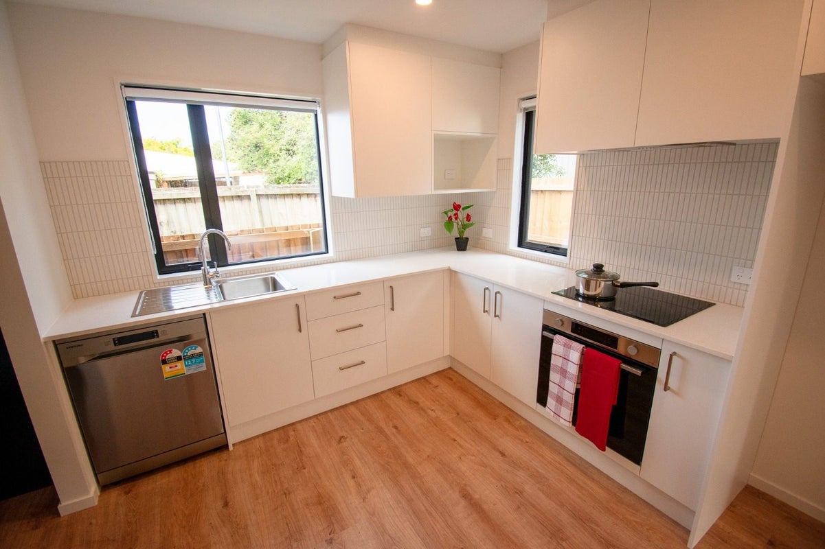 8/107 Smith Street, Woolston, Christchurch City, Canterbury - Carousel 2