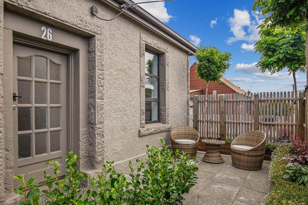 26 Tedder Street, Saint Kilda, Dunedin - Carousel 1
