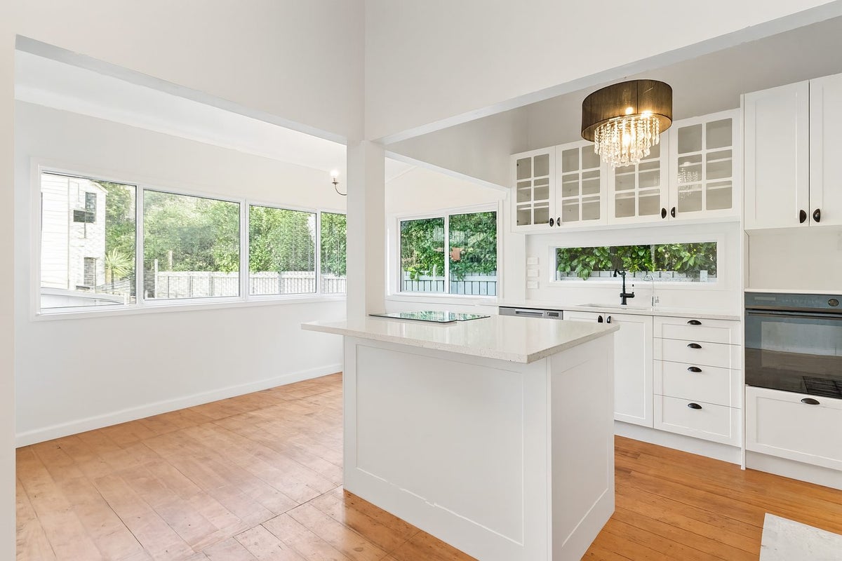 26 Peach Parade, Remuera, Auckland - Carousel 2