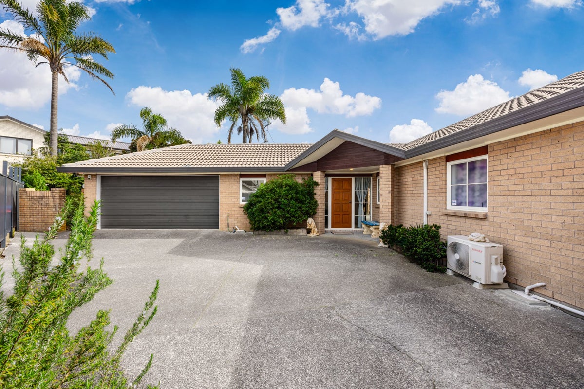 5A Busby Street, Blockhouse Bay, Auckland - Carousel 2