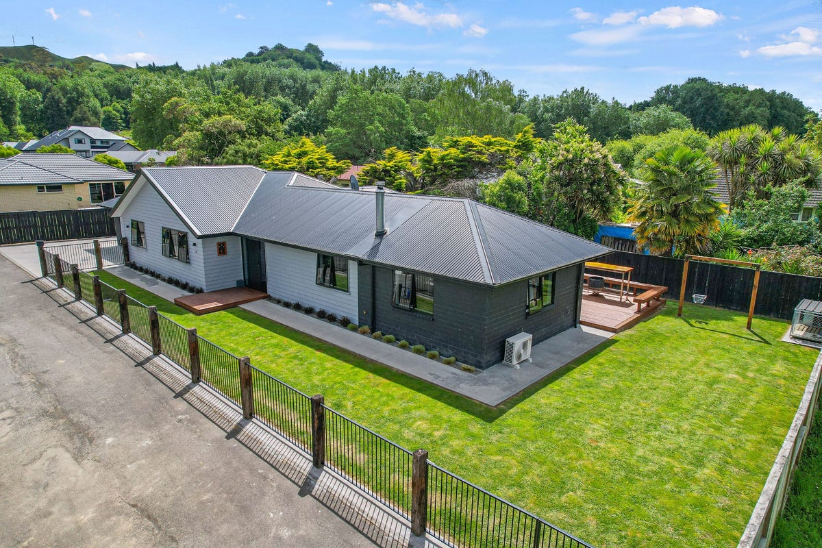 3 Robin Azariah Place, Te Kuiti - Carousel 2