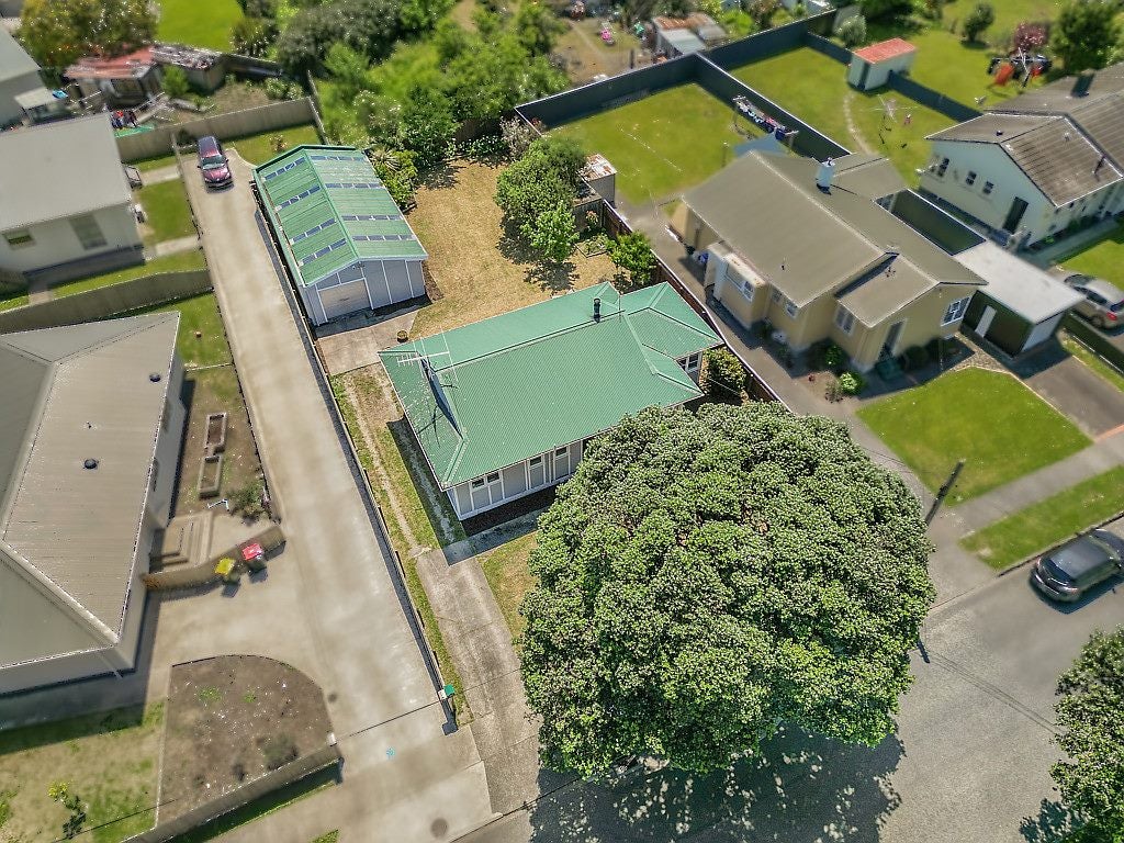 25 Hunter Street, Taita, Lower Hutt - Carousel 25