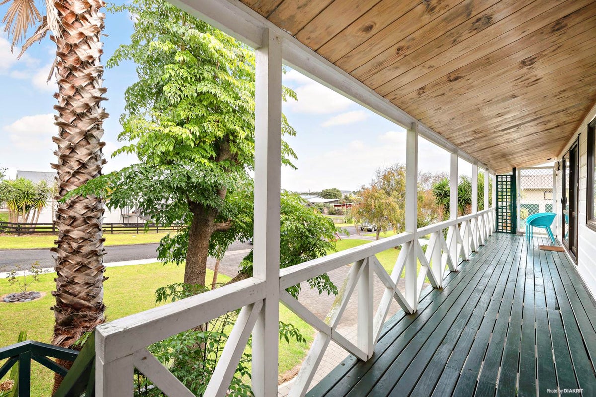 2 Keven Road, Pukekohe - Carousel 2