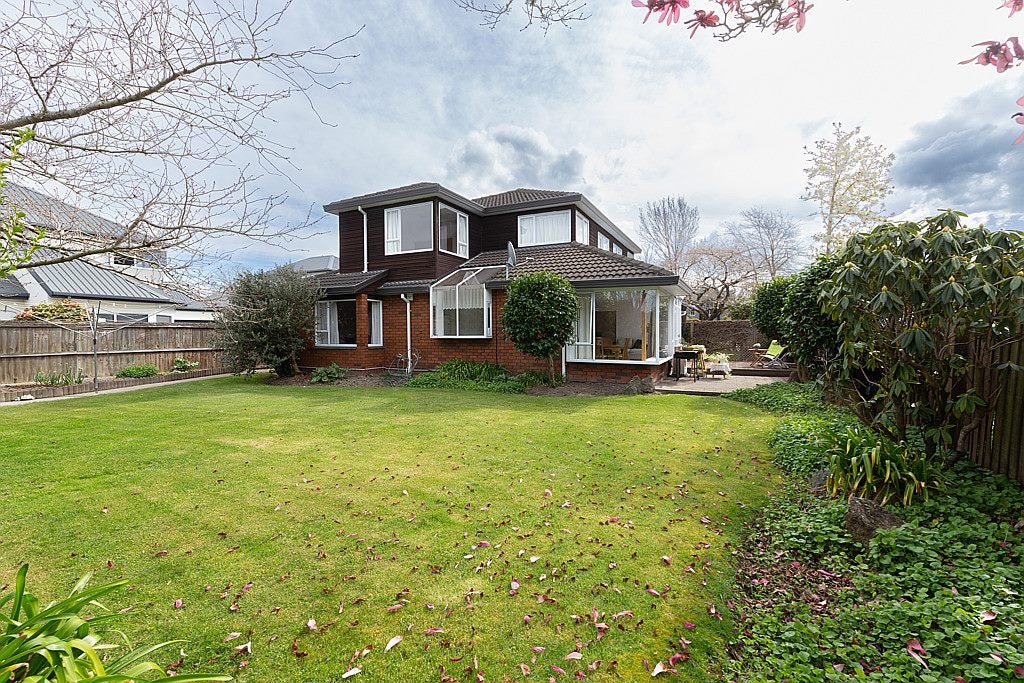 15 Hatfield Place, Avonhead, Christchurch - Carousel 23