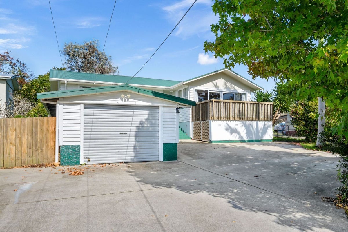 17 Murdoch Crescent, Raumanga, Whangarei - Carousel 1