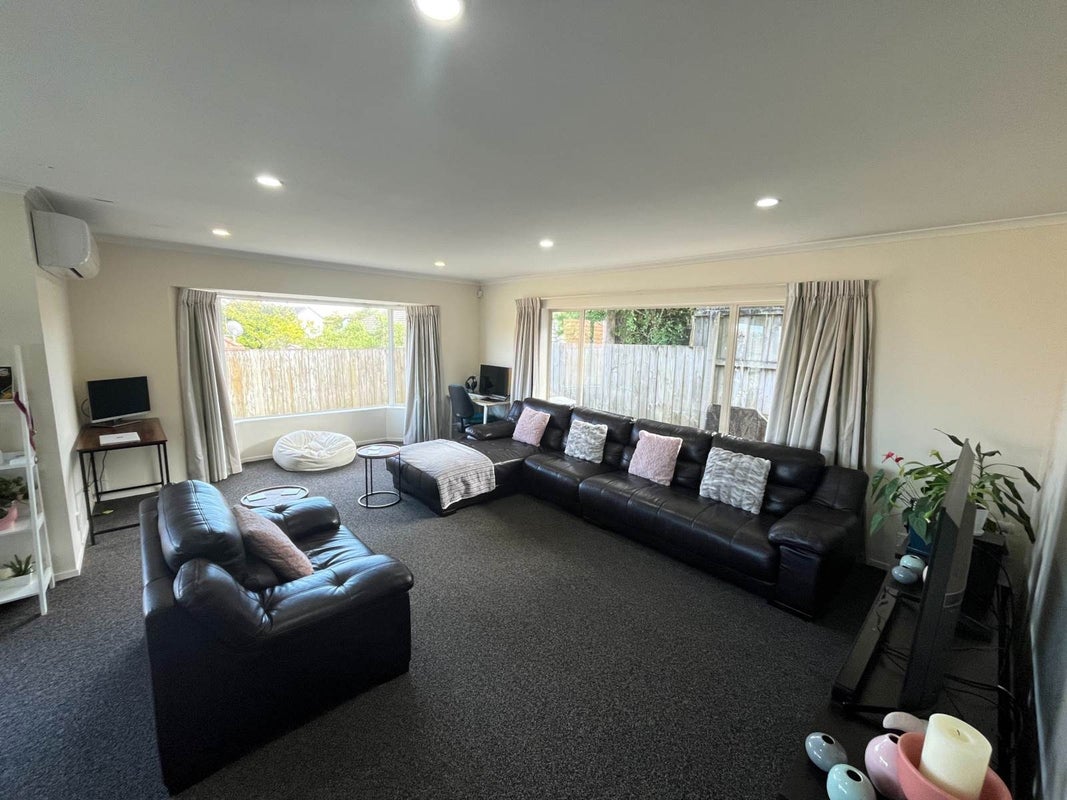 34 Dannemora Drive, Dannemora, Auckland - Carousel 2