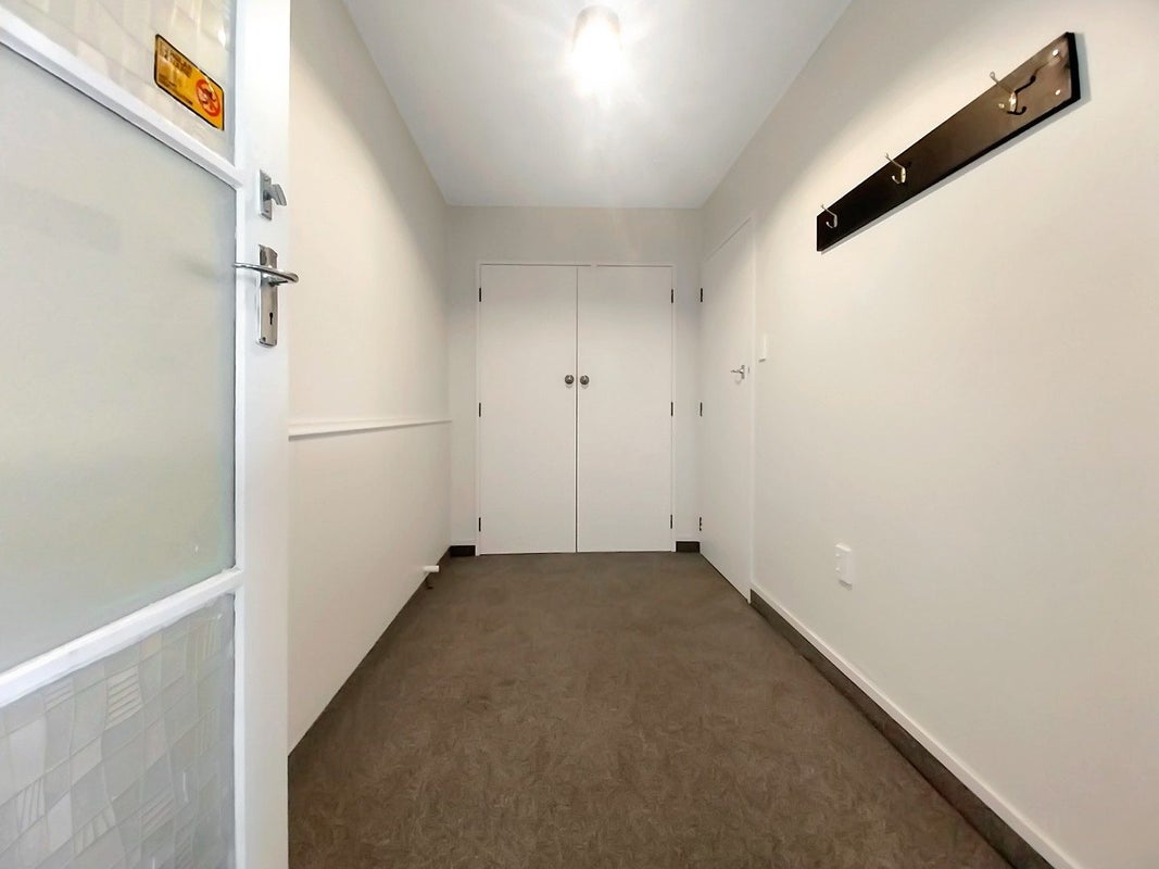 1/8 Lee Road, TARADALE, NAPIER - Carousel 2