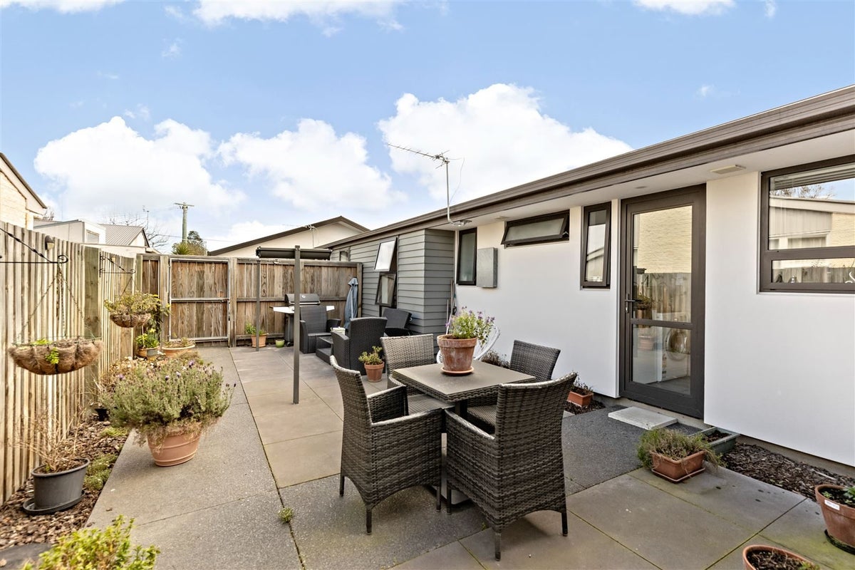 3/134 Geraldine Street, Edgeware, Christchurch - Carousel 2