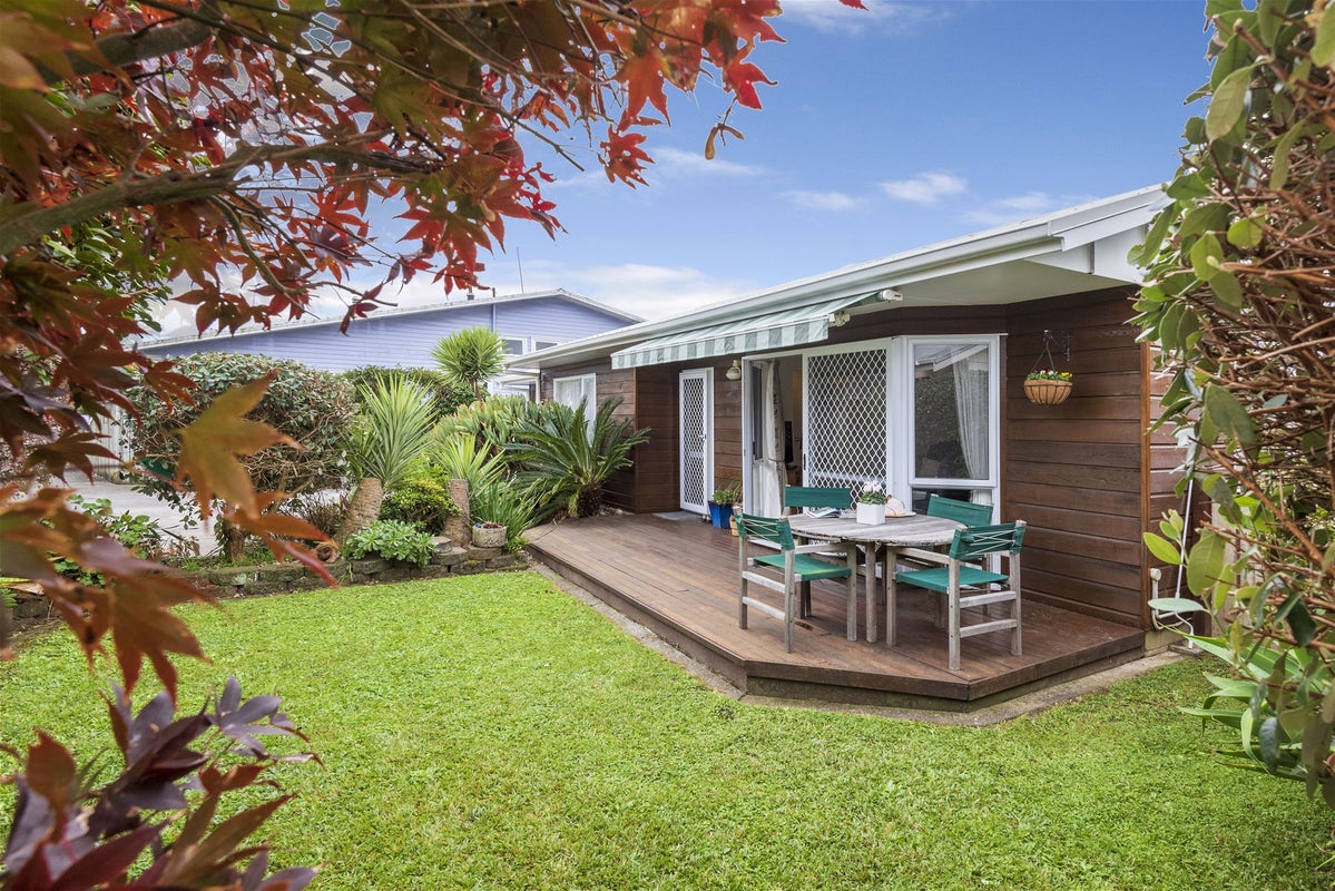 39B Portadown Avenue, Pakuranga Heights, Auckland - Carousel 1