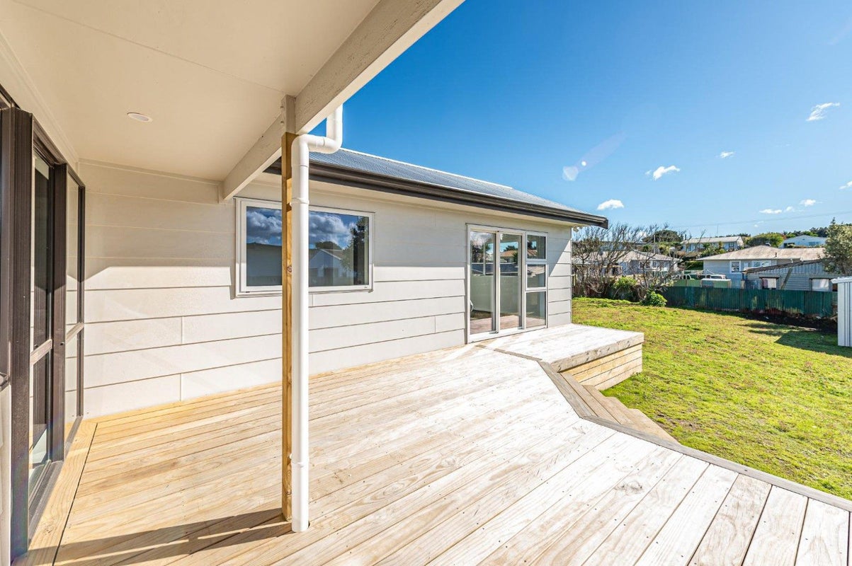 4 Kupe Place, Castlecliff, Whanganui - Carousel 16