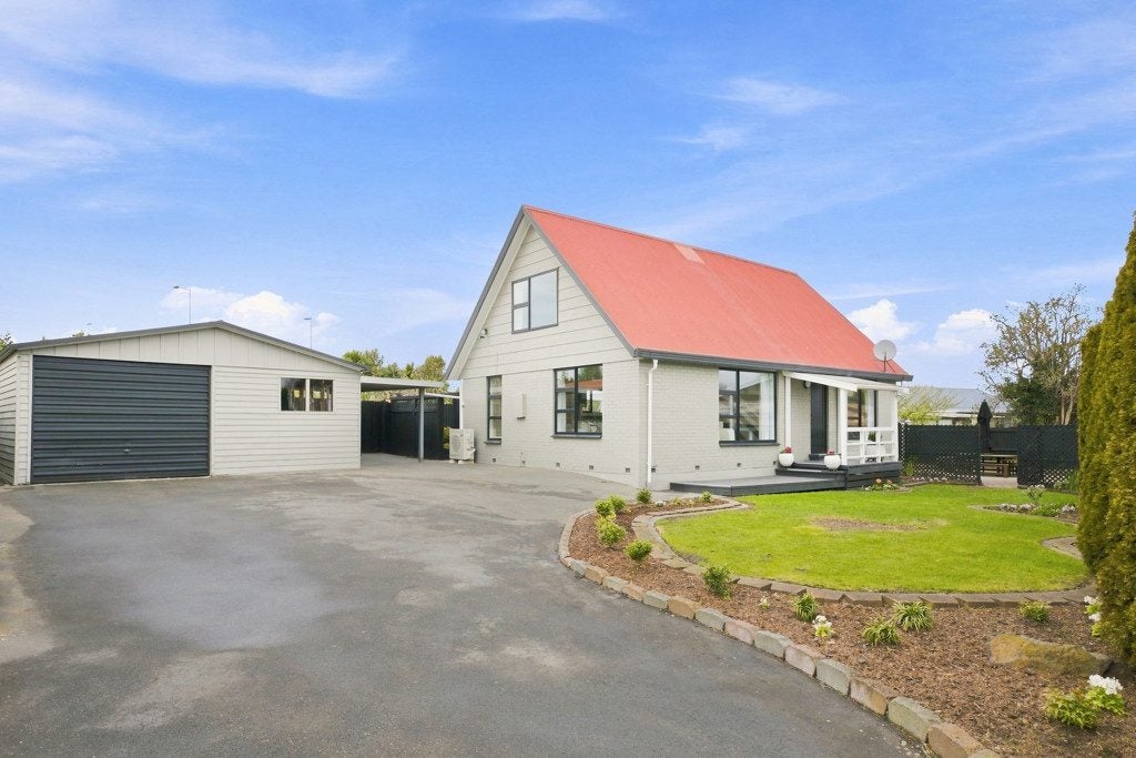 17B Kruse Place, Redwood, Christchurch - Carousel 17