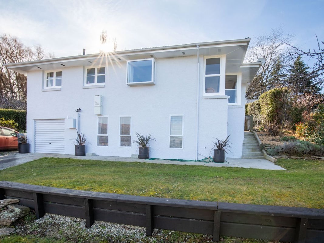 25 Tamblyn Drive, Roxburgh, Central Otago, Otago - Carousel 2