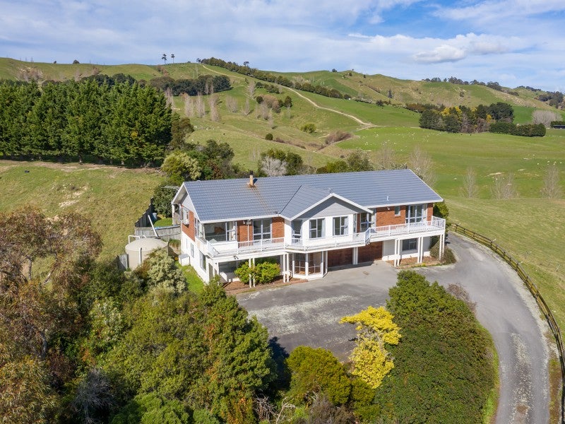221A Lees Pakaraka Road, Te Ore Ore, Masterton - Carousel 2