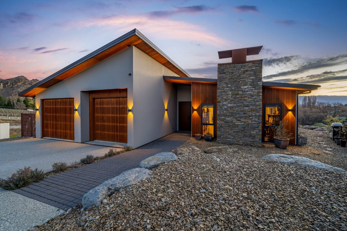 37 Lookout Drive, Little Valley, Alexandra - Carousel 1