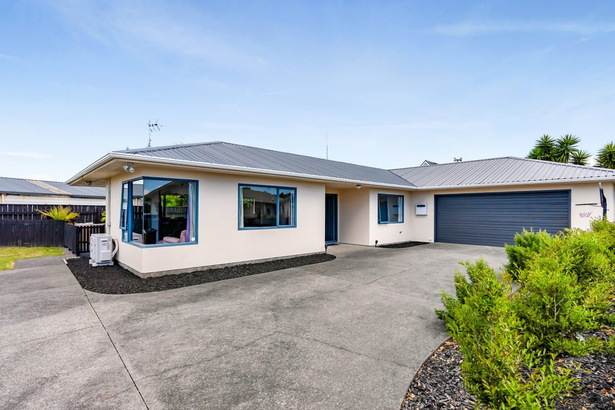 3A Meade Place, Bell Block, New Plymouth - Carousel 1