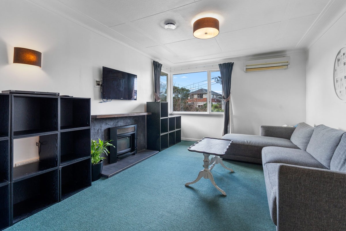 102 Easther Crescent, Kew, Dunedin - Carousel 2