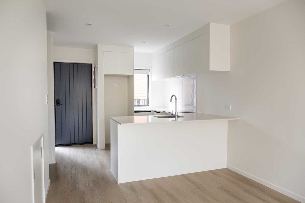 30 Timata Lane, Favona, Manukau City, Auckland - Carousel 2