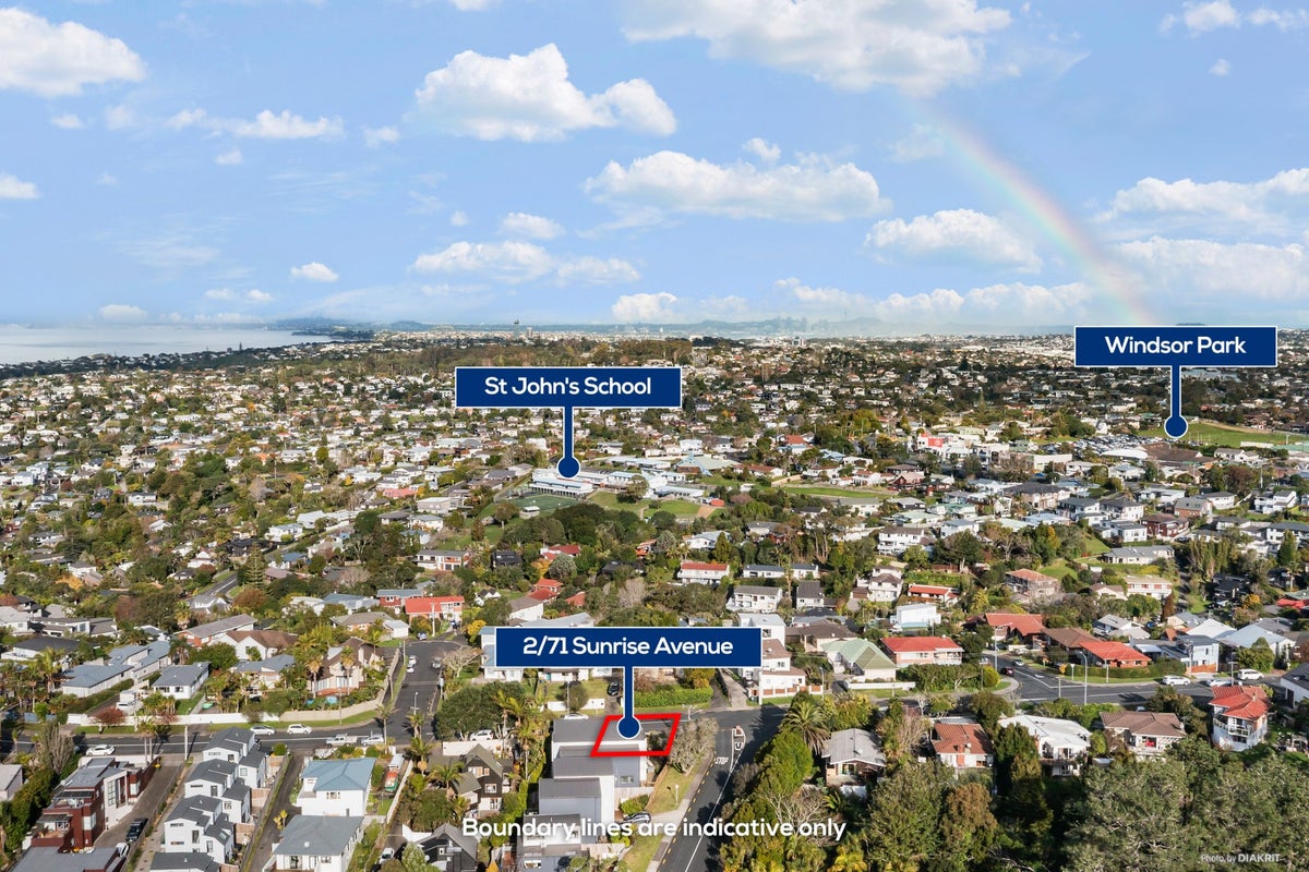 2/71 Sunrise Avenue, Murrays Bay, Auckland - Carousel 19