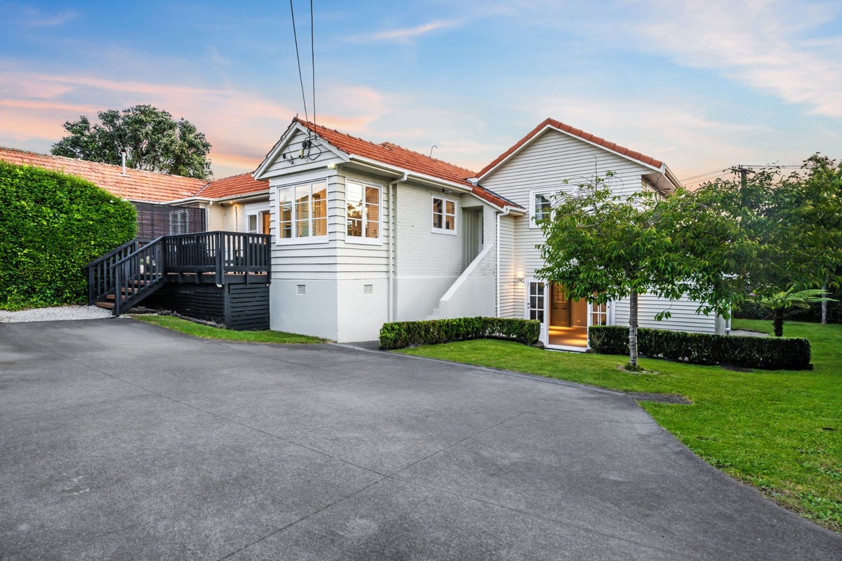 233 Campbell Road, Greenlane, Auckland - Carousel 1
