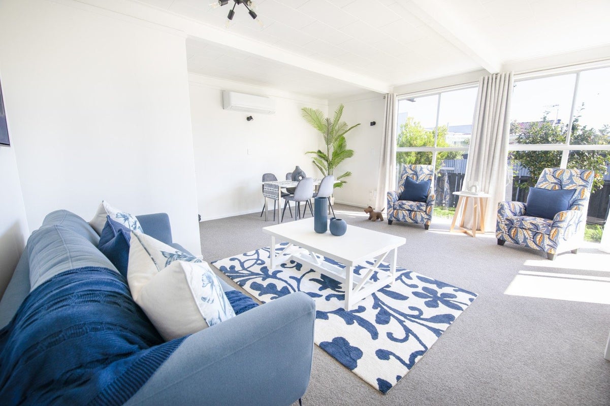 13C SANDERS AVE, MAREWA, NAPIER - Carousel 1