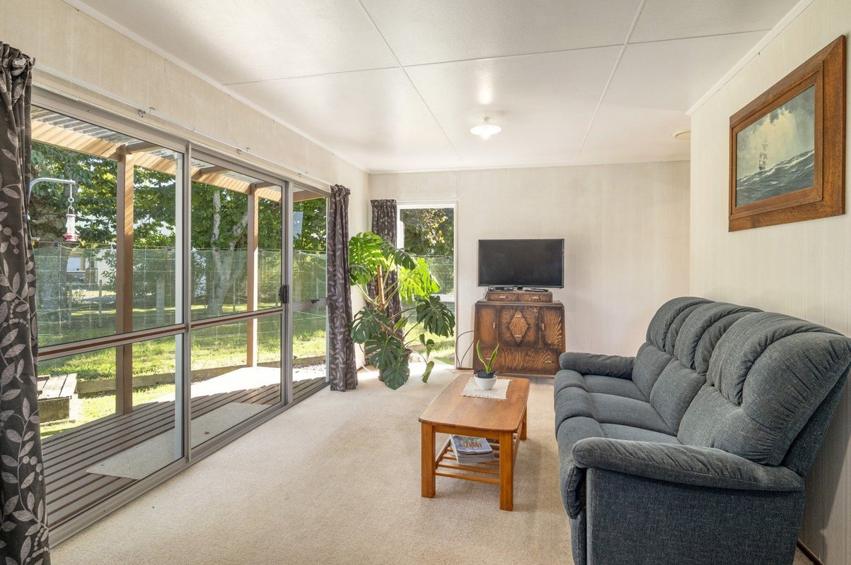 73 Kirton Road, Manunui, Taumarunui - Carousel 2