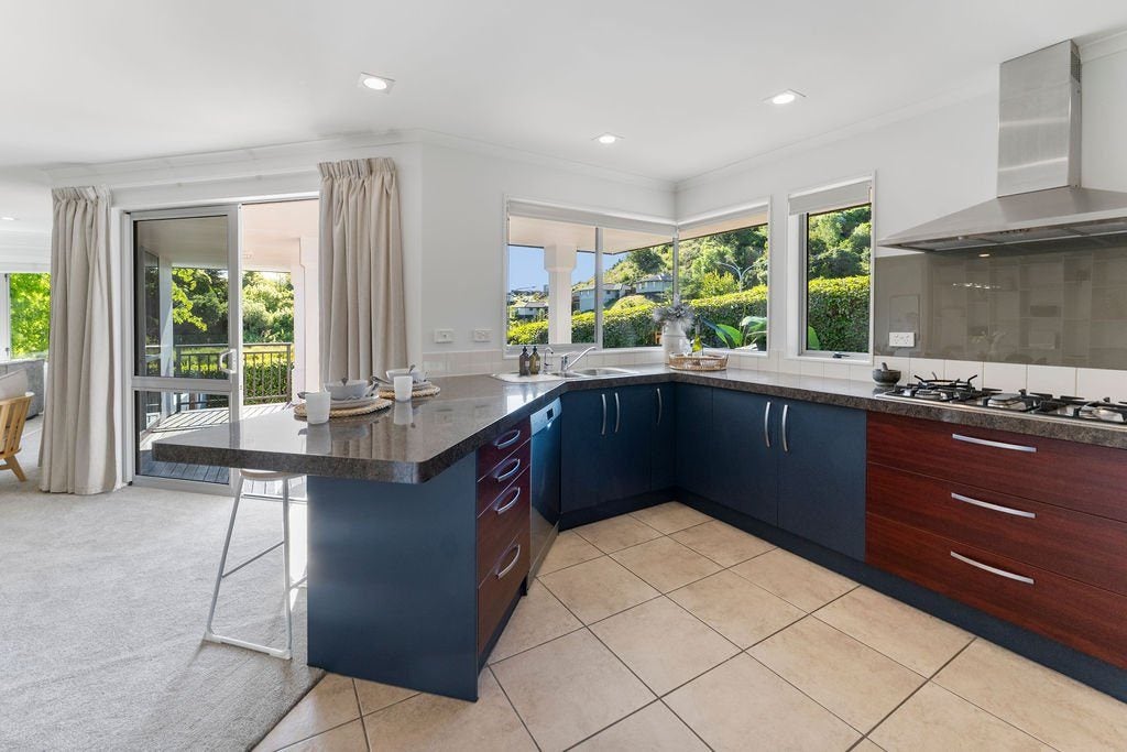 1 Panorama Drive, Enner Glynn, Nelson - Carousel 2
