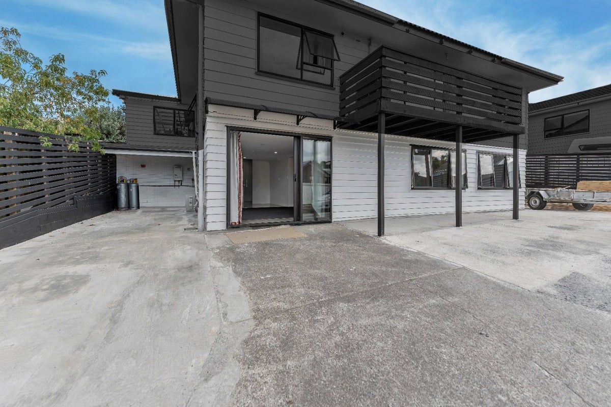 1/87 Harmel Road, Glendene, Auckland - Carousel 2