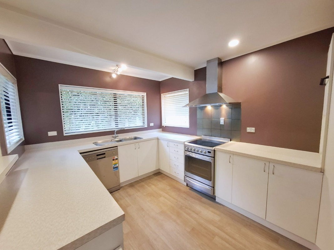 267A Hillsborough Road, Hillsborough, Auckland - Carousel 2