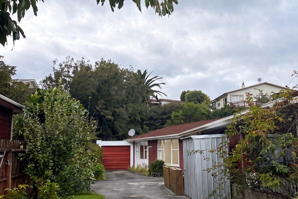 20B Falla Street, Paraparaumu Beach, Kapiti Coast, Wellington - Carousel 1