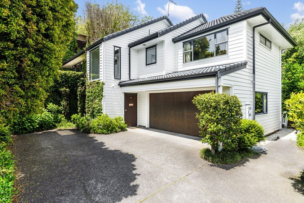 11D Langana Avenue, Browns Bay, Auckland - Carousel 1