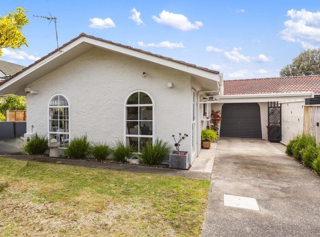 25B Olive Terrace, Paraparaumu Beach, Paraparaumu - Carousel 1