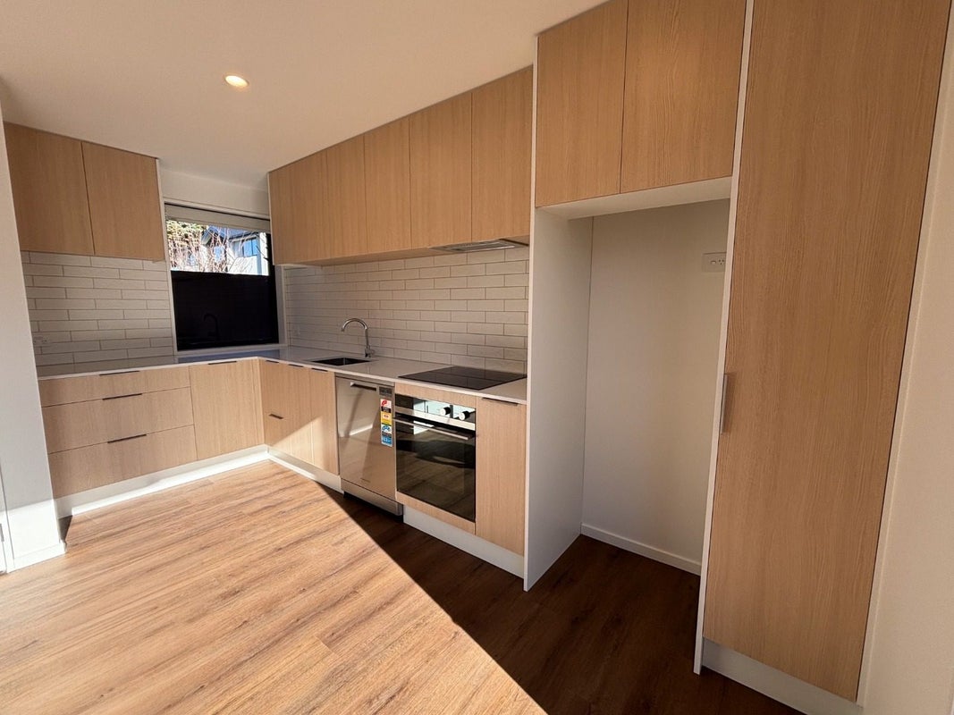 4/11 Cumberland Street, Richmond, Christchurch - Carousel 2