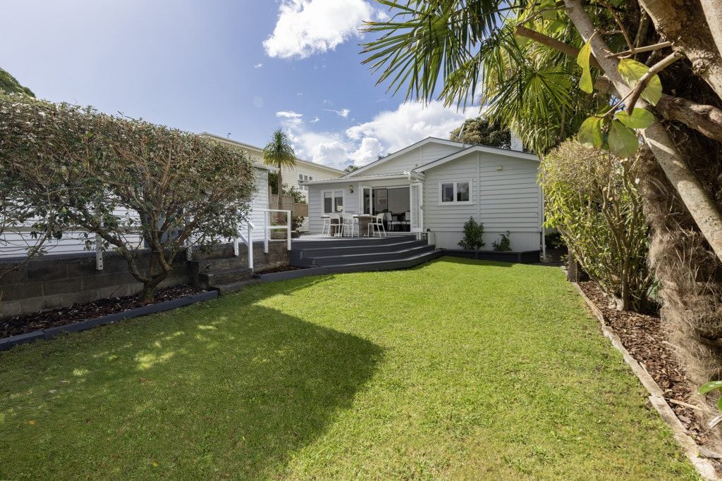 2 Jubilee Avenue, Onehunga, Auckland - Carousel 1